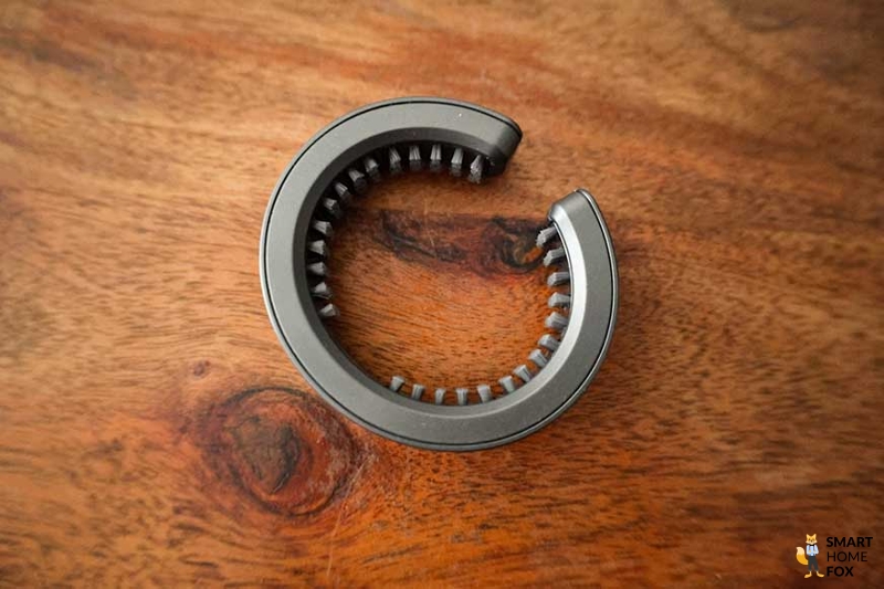 Щетка для очистки фильтра Dyson Airwrap.